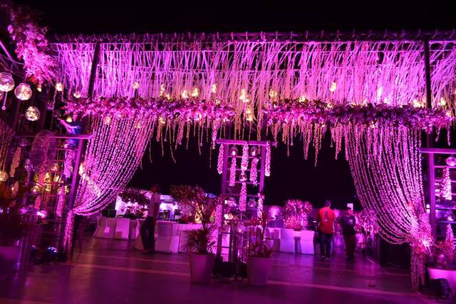 Delta Luminaries LED Lights